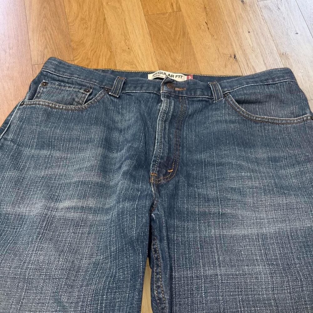 Vintage Levi's 505 Regular Fit Straight Leg Jeans Mens 36x30 Medium Wash Denim - Picture 2 of 6